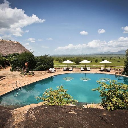 Apoka Safari Lodge Loitanit Ngoại thất bức ảnh