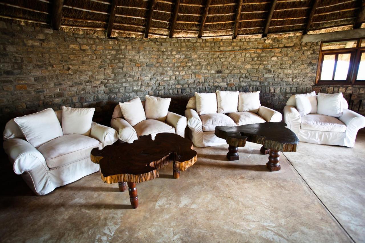 Apoka Safari Lodge Loitanit Ngoại thất bức ảnh