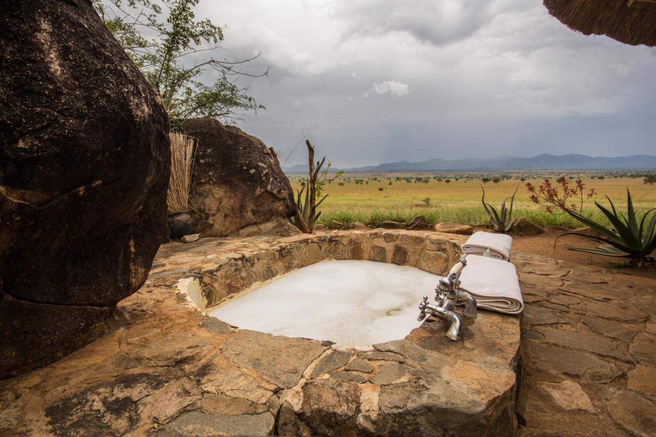 Apoka Safari Lodge Loitanit Ngoại thất bức ảnh